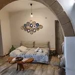 Flora's Traditional House * Malona Village