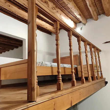 Ferienhaus Flora's Traditional House Malona Village