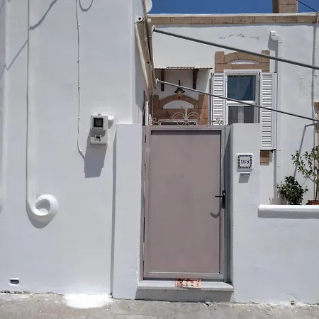 Ferienhaus Flora's Traditional House Malona Village