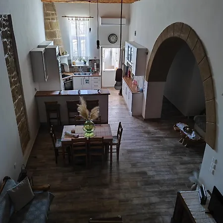 Flora's Traditional House *