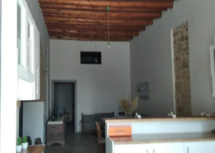 Flora's Traditional House *