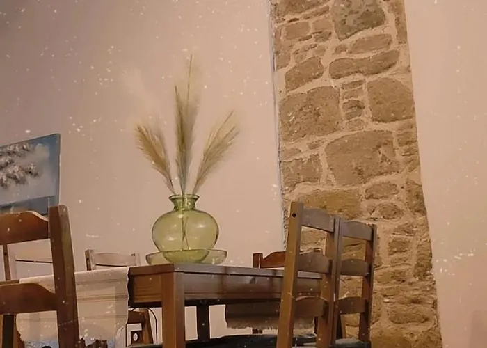 بيت للعطل Flora's Traditional House