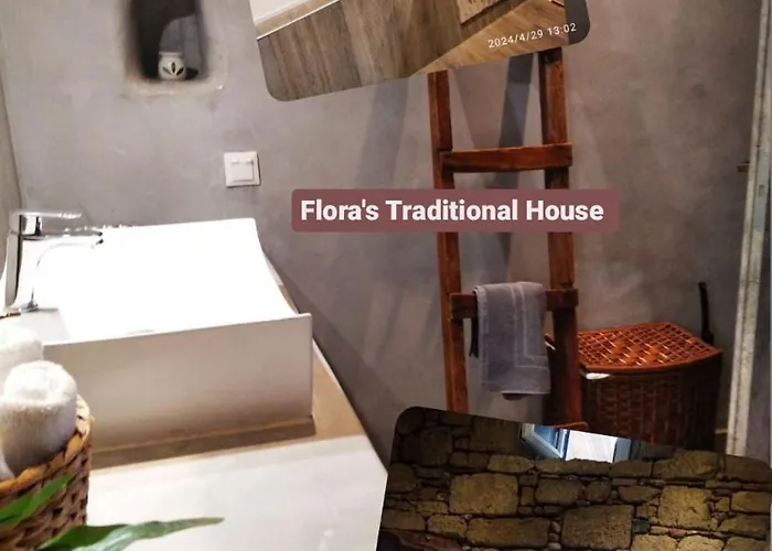 بيت للعطل Flora's Traditional House Malona Village