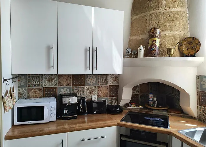 Flora's Traditional House *