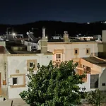 Flora's Traditional House
