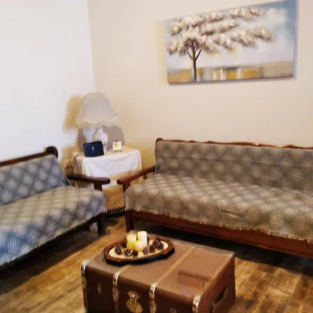 Flora's Traditional House *